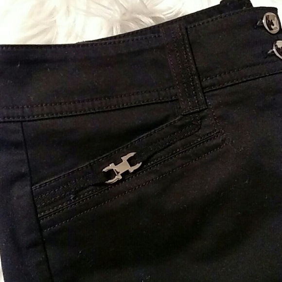 White House Black Market Black Casual Cuffed Shorts With Silver Hardware Size 2 - Picture 3 of 6